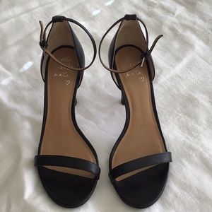 Banana Republic black heels